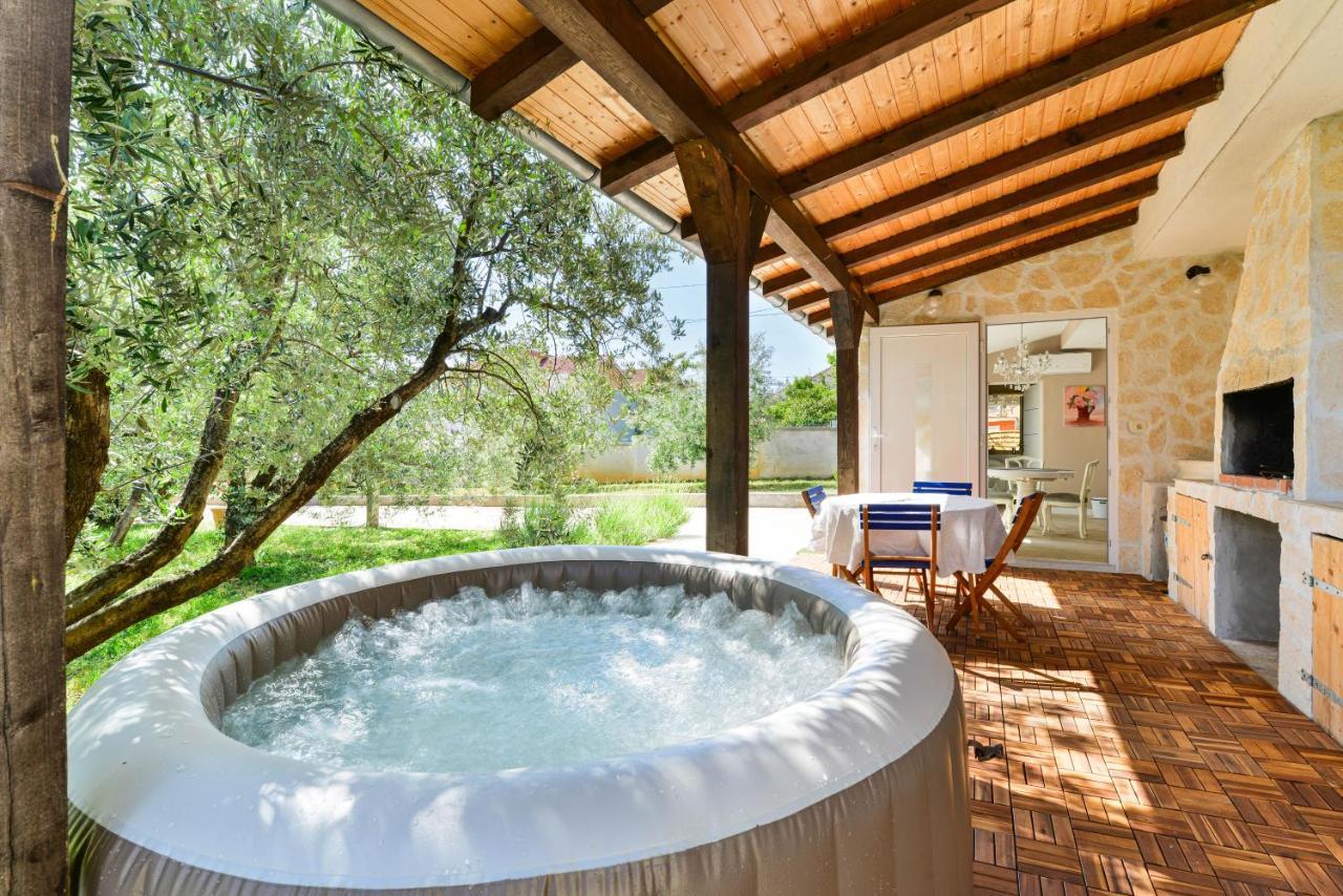 Hacienda Mia With Yacuzzi And Free Parking זאדאר מראה חיצוני תמונה